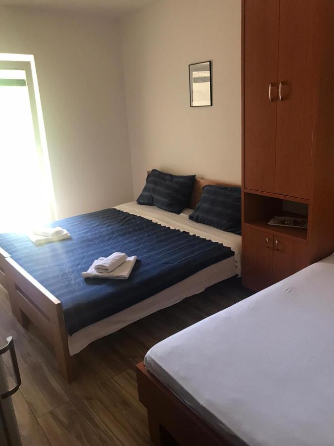 Guesthouse Dupin Vlašići Bagian luar foto