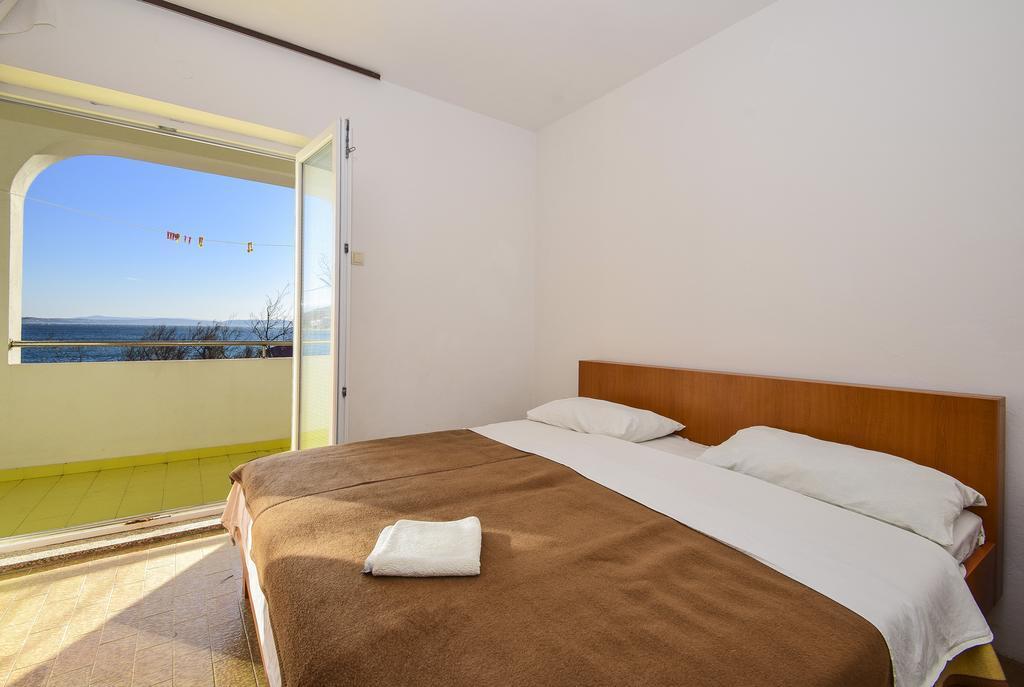 Guesthouse Dupin Vlašići Bagian luar foto