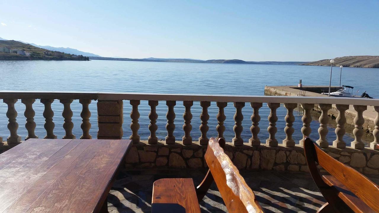 Guesthouse Dupin Vlašići Bagian luar foto