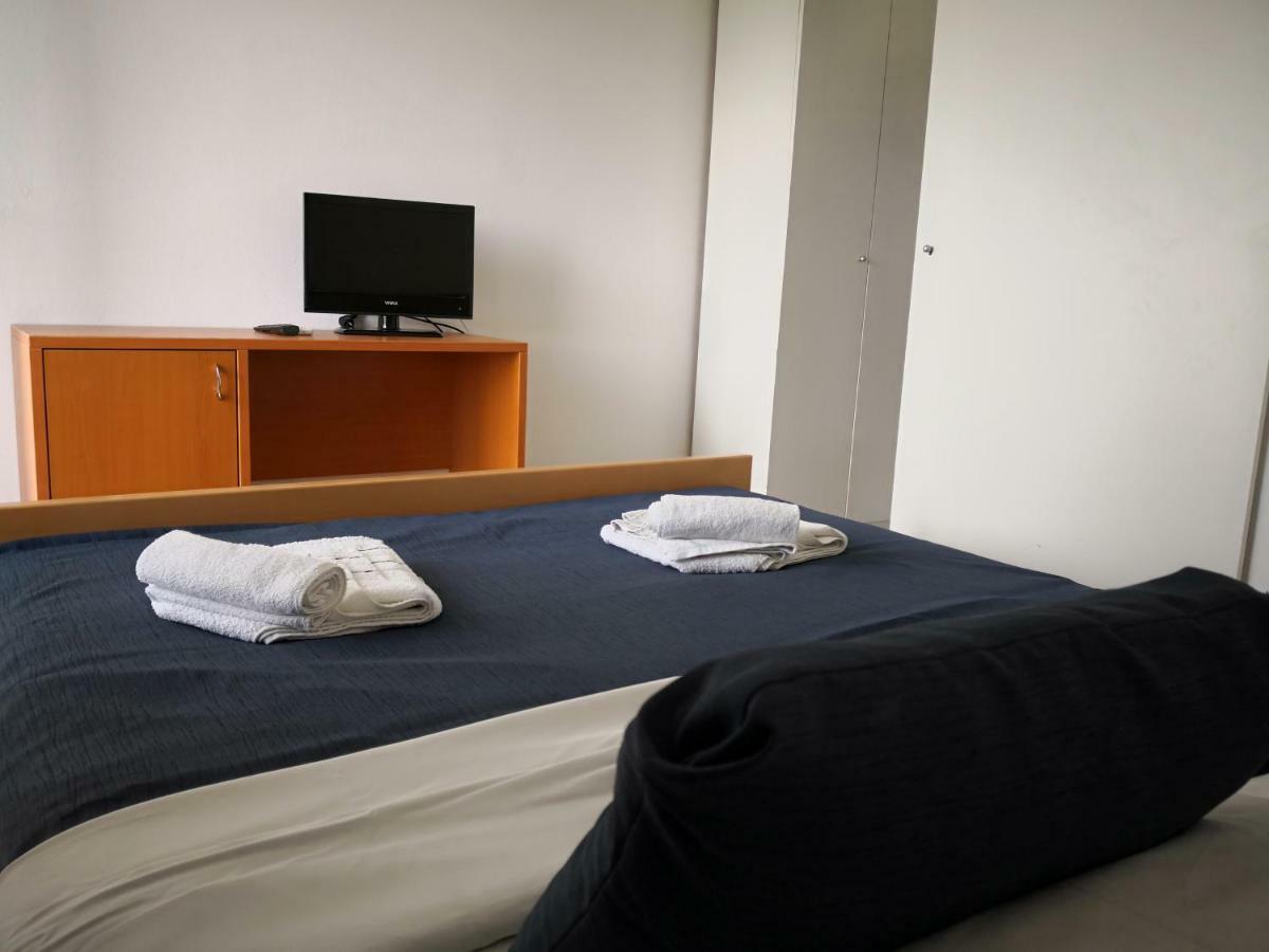 Guesthouse Dupin Vlašići Bagian luar foto
